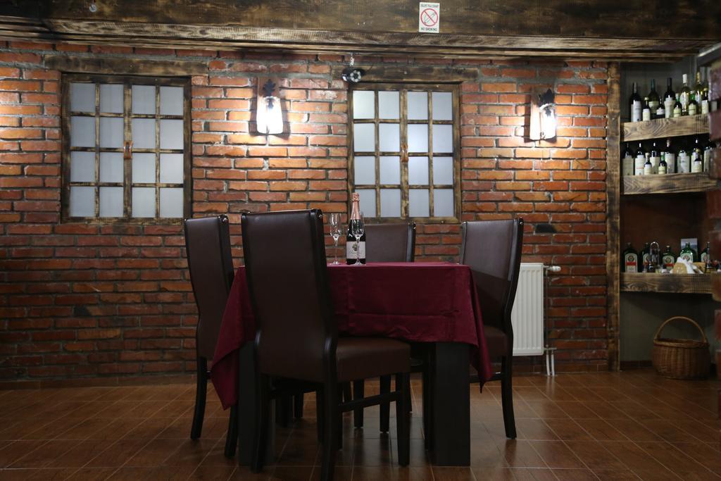 Hotel Antika Prizren Extérieur photo
