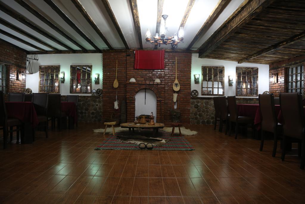 Hotel Antika Prizren Extérieur photo